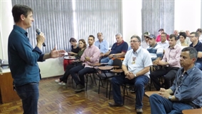 Fortalecimento da cadeia produtiva da Noz Pecã é tema de reunião